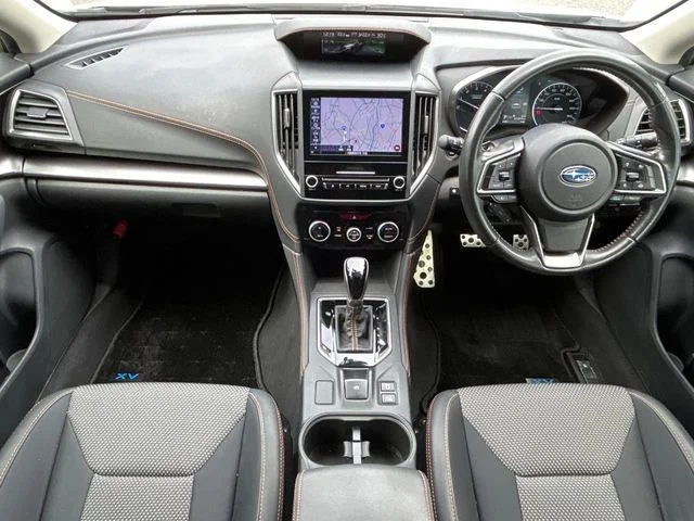 Subaru SUBARU XV HYBRID アドバンス photo 2