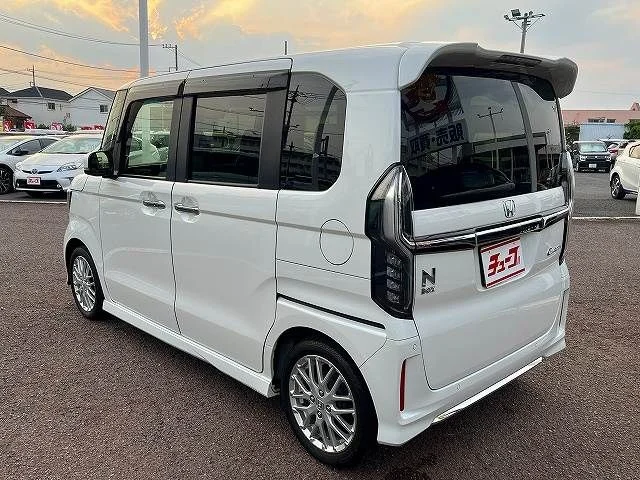 Honda N BOX CUSTOM L　ターボ photo 4