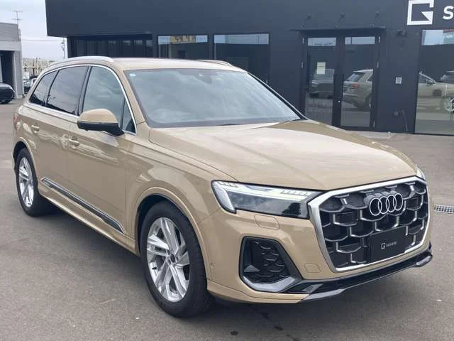 Audi AUDI Q7 50　TDI　クワトロ　Sライン photo 3