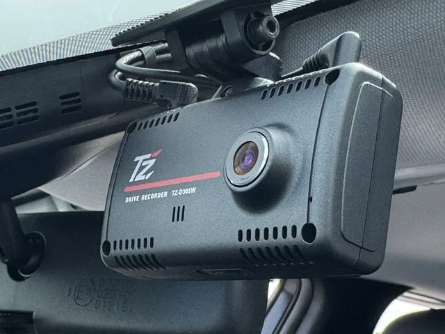 Toyota PRIUS PHV S　GR　スポーツ photo 3