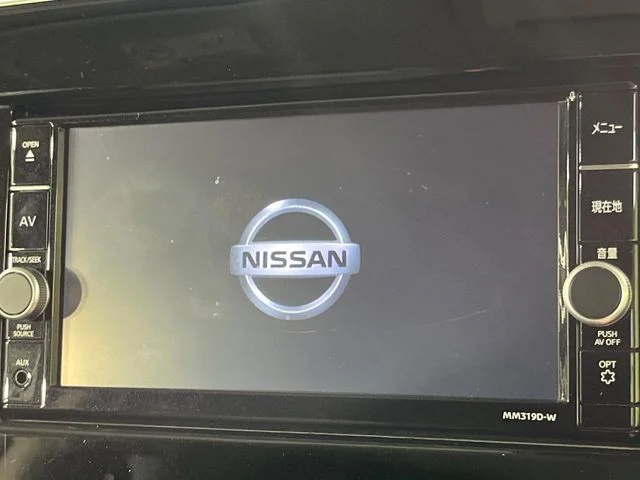 Nissan SERENA WG e−POWER　ハイウェイスター　V photo 3