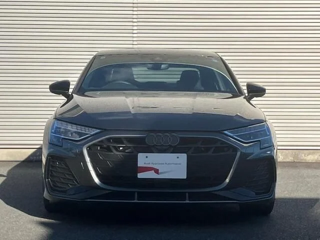 Audi AUDI A3 Sedan 30　TFSI　Sライン photo 2