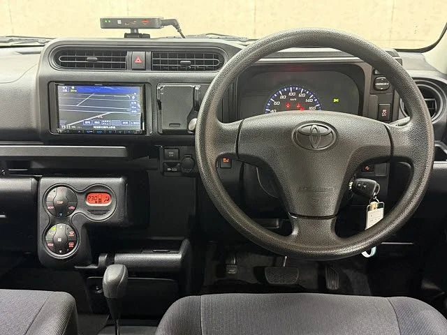 Toyota PROBOX van HYBRID GX photo 2