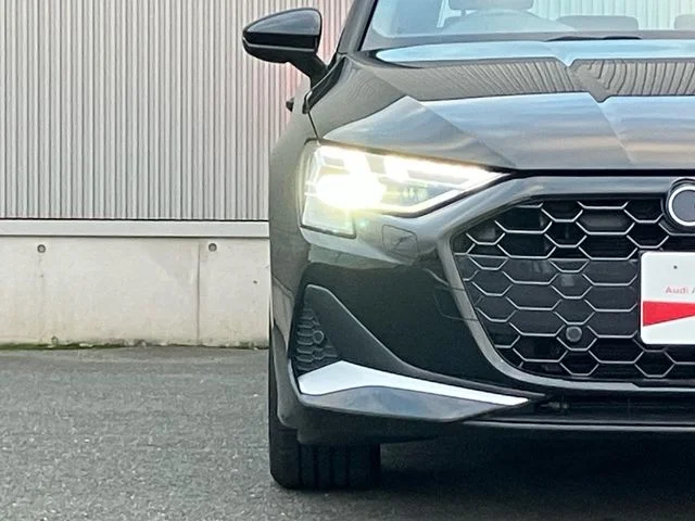 Audi AUDI A3 SPORTBACK 30　TFSI　アドバンスド photo 3