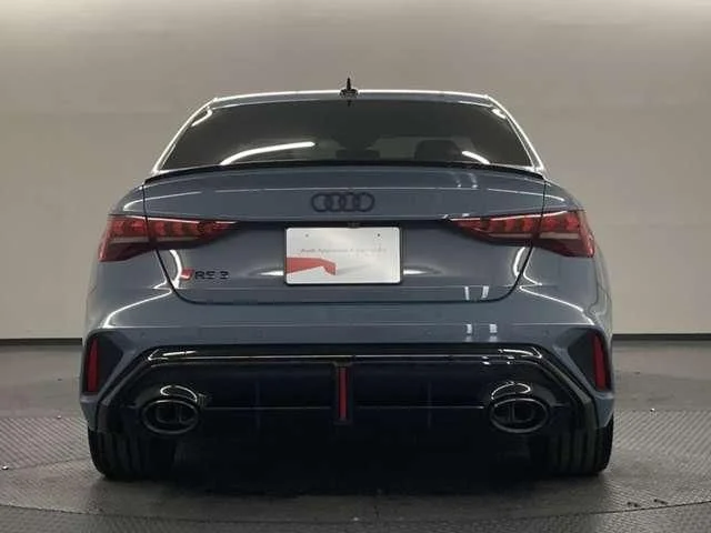 Audi AUDI RS3 Sedan ベースグレード photo 4