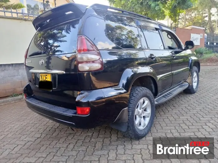 Toyota Land Cruiser Prado Tx — Steering & Dash