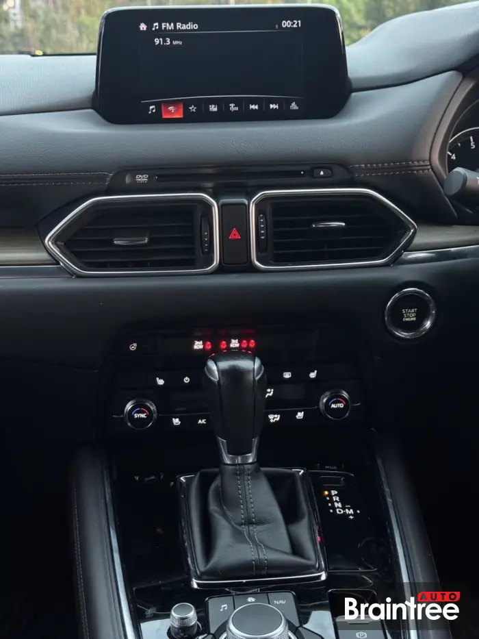 Mazda CX-8 Xd L Package — Engine